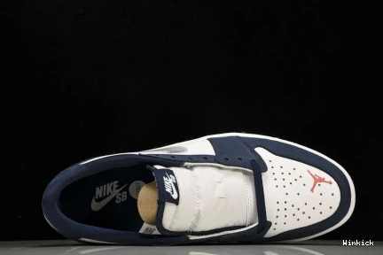 Jordan CJ7891 400 Low Midnight Navy SB 1 1122